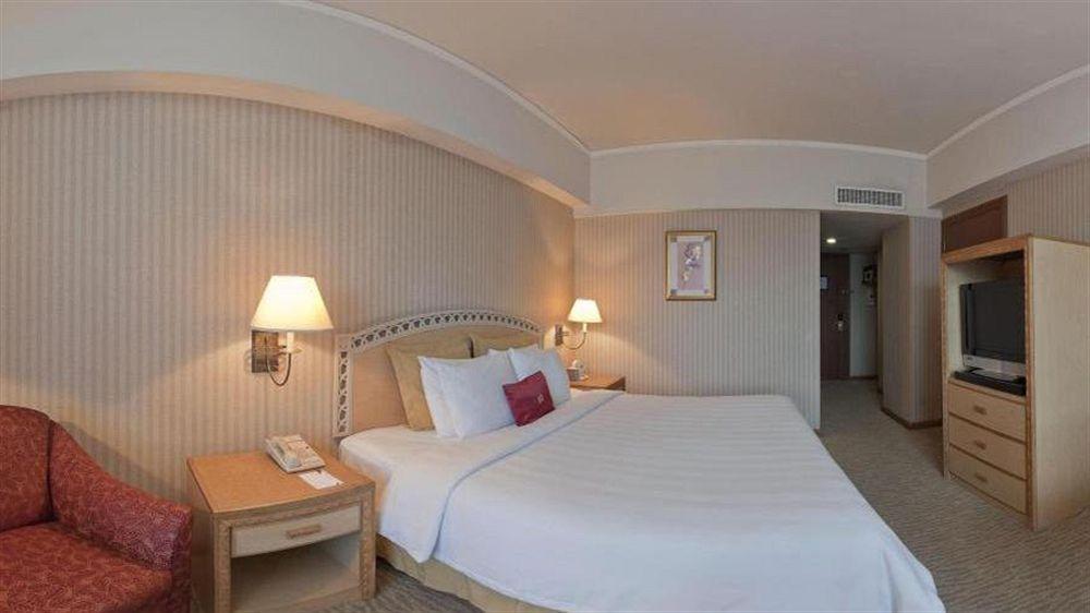Crowne Plaza San Pedro Sula Hotel ภายนอก รูปภาพ