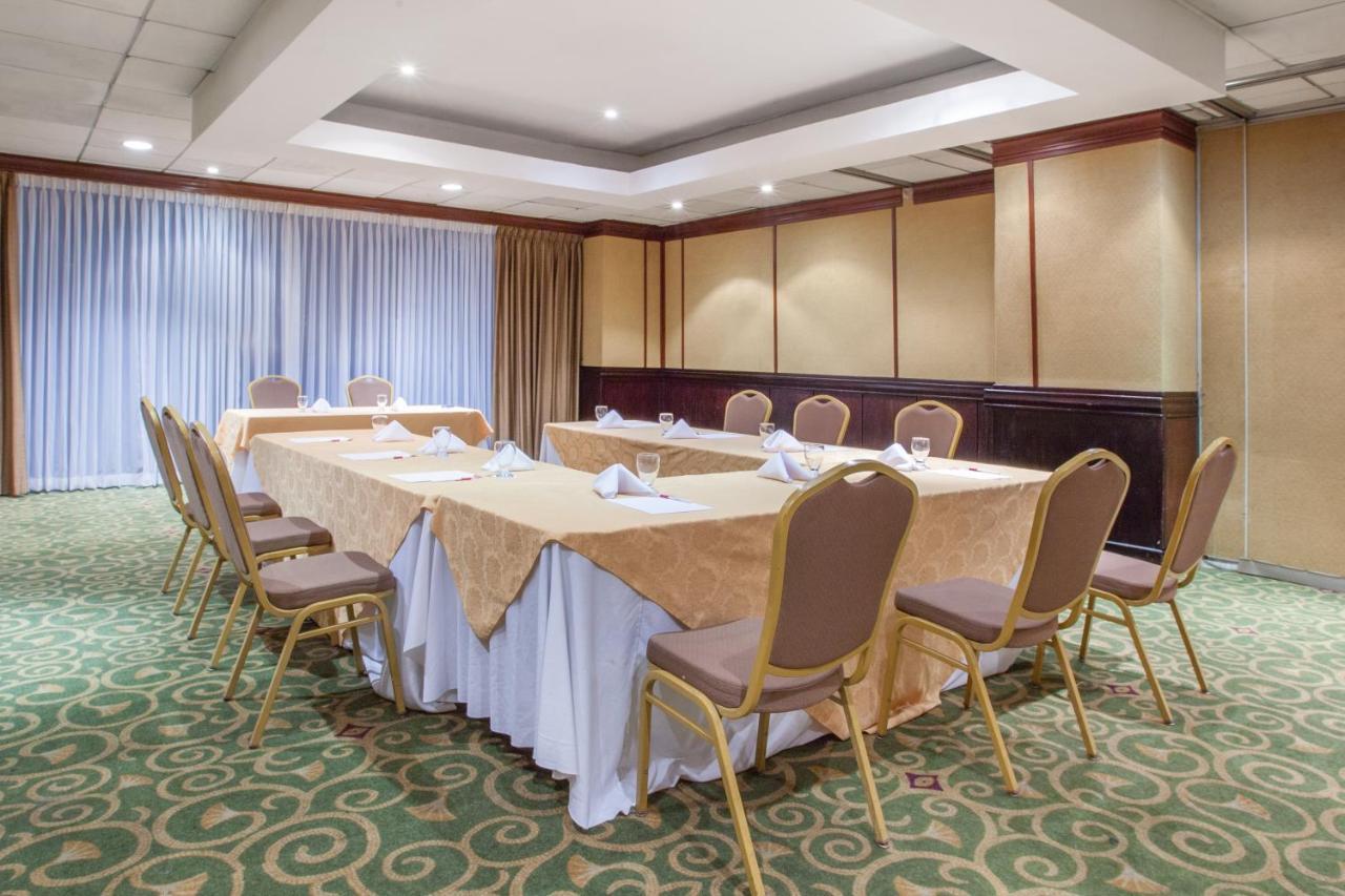 Crowne Plaza San Pedro Sula Hotel ภายนอก รูปภาพ